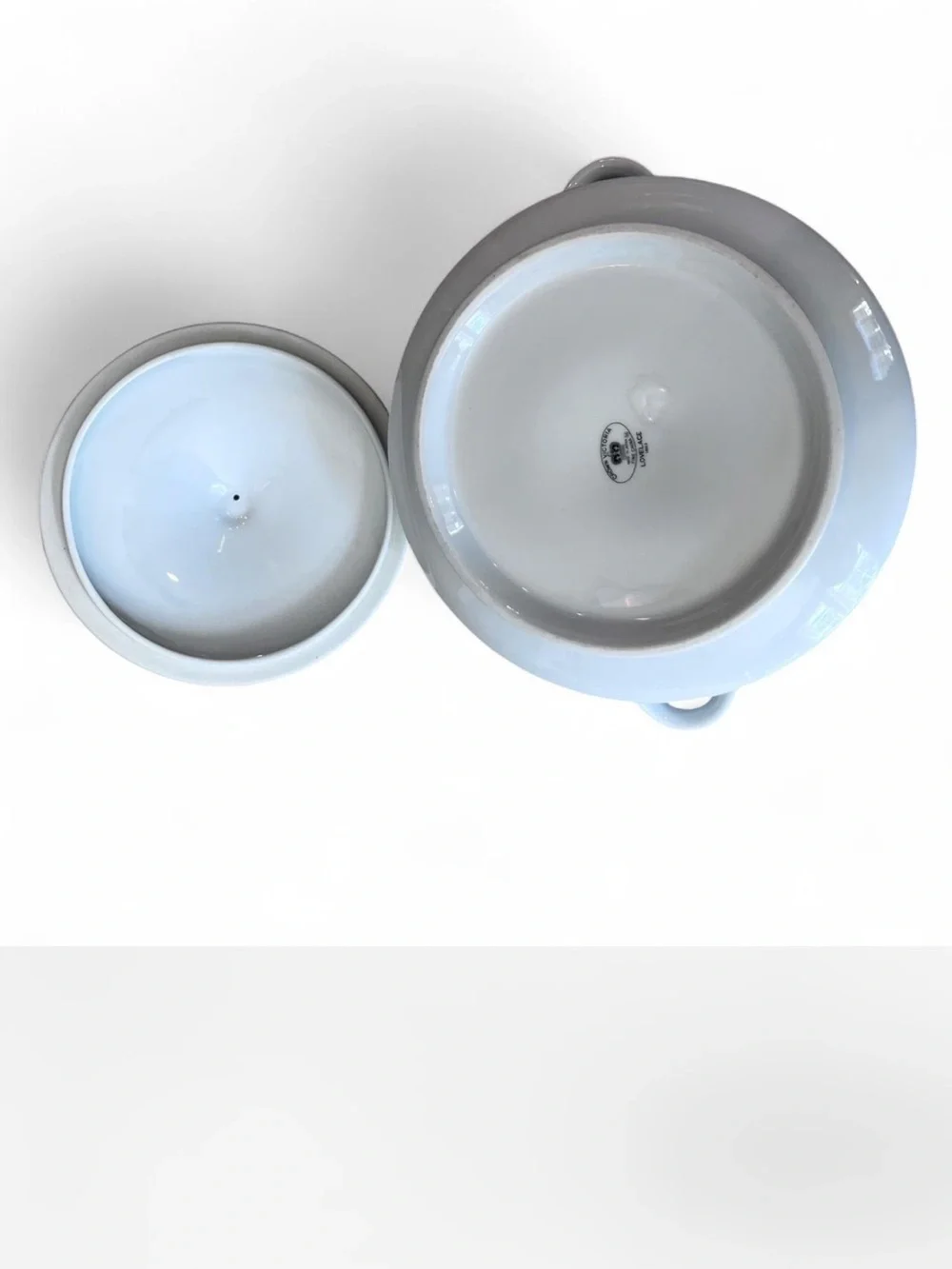 Vintage Crown Victoria White Covered bowl with Lid - Classic Serveware